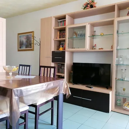 Apartment Casa Vacanze Tetto Verde *